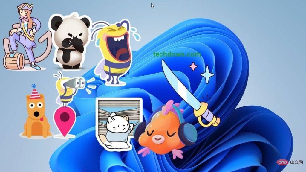 如何在 Windows 11 中启用或禁用桌面上的贴纸