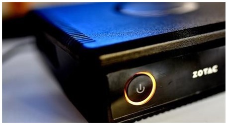 win10卡死了按哪都按不动怎么办